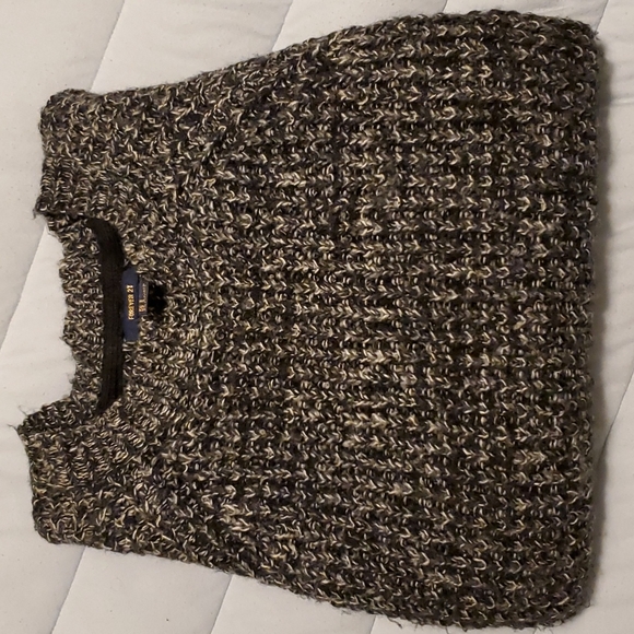 Forever 21 knit grey sweater - Picture 3 of 7